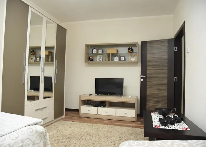 דירה Sofronic 1 *